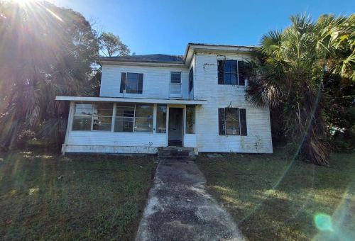 303 Avenue, Carrabelle, FL 32322