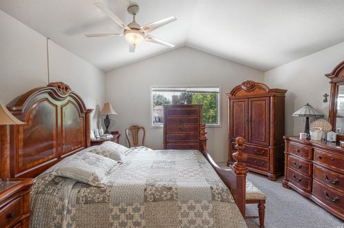 108 Duchess Ct, Windsor CA  95492-8043 exterior