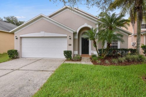 3907 Andover Cay Blvd, Orlando, FL 32825-2740