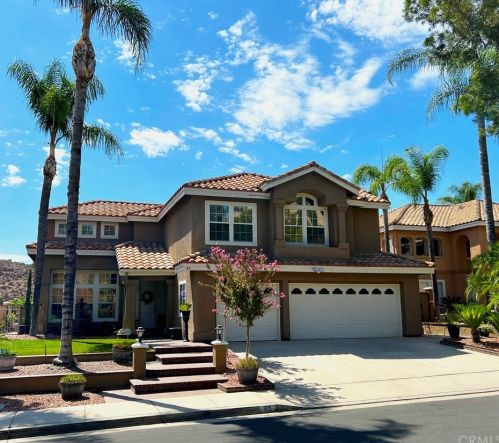 49 Corte Madera, Lake Elsinore, CA 92532-0200