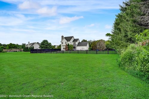 8 Lina Dr, Plumsted Township, NJ 08533-2503