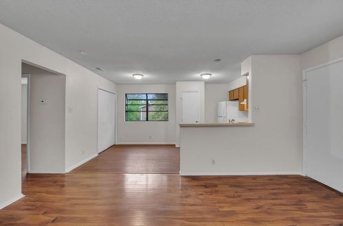 500 Algerita Dr, Georgetown TX  78628-2482 exterior