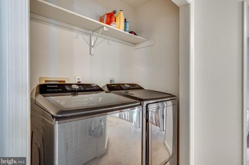 6404 Forest Grove Dr, Fredericksburg VA  22407-6344 exterior