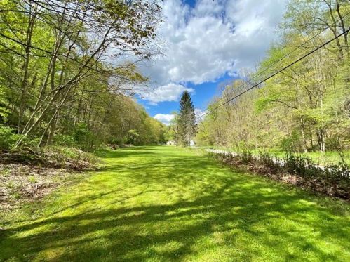 749 Kittanning Hollow Rd, East Brady PA  16028-3013 exterior
