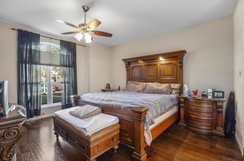 302 Pecos Trl, Irving TX 75063-4543 exterior