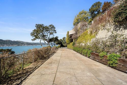 333 Belvedere Ave, Tiburon CA 94920-2429 exterior