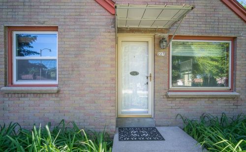 227 Van Norman Ave, Milwaukee WI 53235-5727 exterior