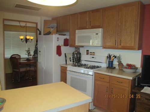 2260 Floyd Dr, Mesa, AZ 85215-2615