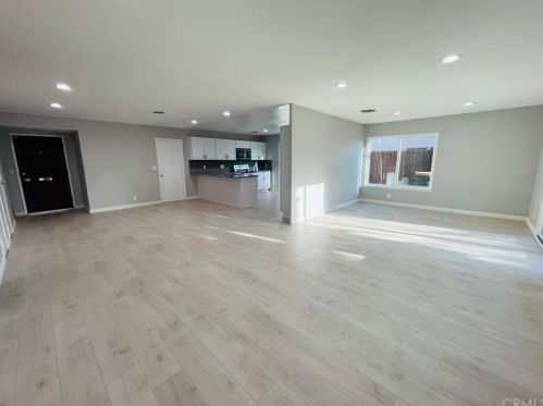 15621 California St, Tustin CA  92780-5009 exterior