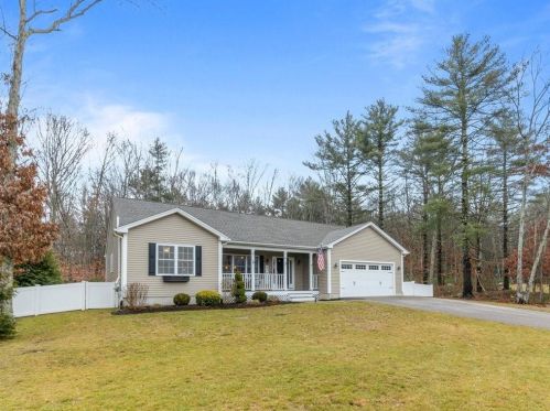 30 Excalibur Dr, Richmond RI  02892-1187 exterior