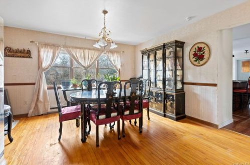 360 Wood St, Mahopac NY  10541-5205 exterior