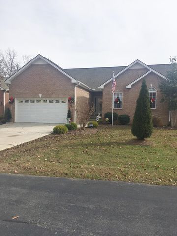 24 Mallard Ct, Crossville, TN 38572-6851