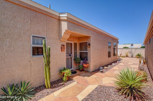 18618 136th Dr, Sun City, AZ 85375-4741