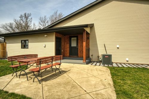 10083 Northcote Ct, Dyer IN  46373-9503 exterior