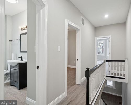 5109 Greene St, Philadelphia PA  19144-2940 exterior