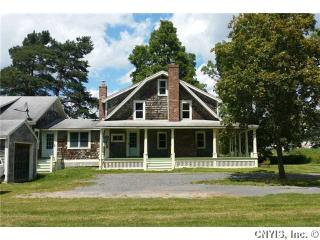 1821 Benson Rd, Skaneateles, NY 13152-9627