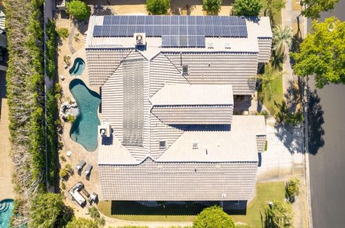 8 King Edward Ct, Rancho Mirage CA  92270-1621 exterior