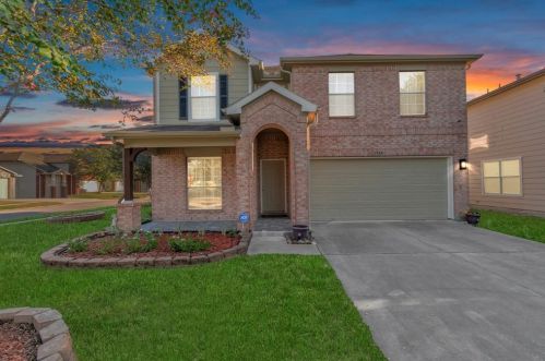 7526 Mustang Corral Dr, Humble, TX 77338-6310