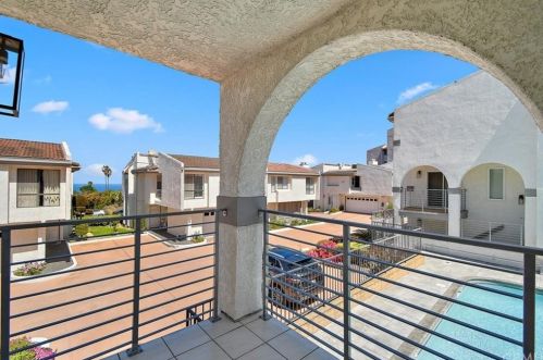 29620 Island View Dr, Palos Verdes Estates CA  90275-4653 exterior