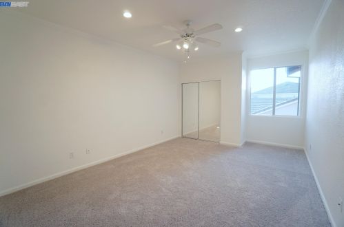 682 Vasconcellos Ave, Manteca CA  95336-8546 exterior
