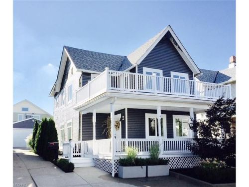 1232 67 St, Cleveland OH  44103-1525 exterior