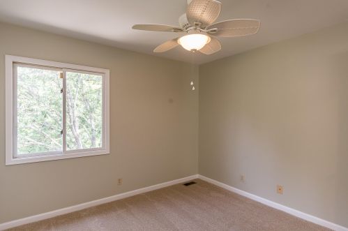 8235 Woodcreek Dr, Florence KY  41042-9119 exterior