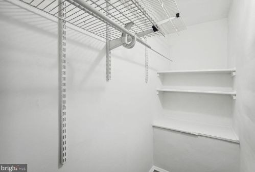 406 Ashland Ave, Manor PA  19036-1722 exterior