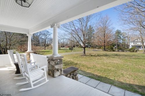 196 Somerville Rd, Bedminster, NJ 07921-2636
