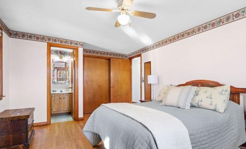 542 Forest St, Hartford CT  06118-2035 exterior