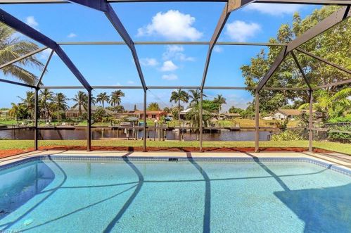 1121 21st St, Cape Coral, FL 33990-4649
