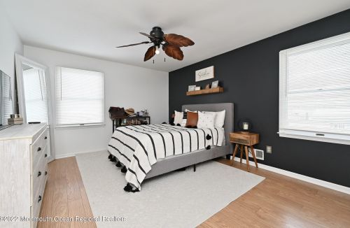 336 Briggs Ave, Lacey NJ  08731-2532 exterior