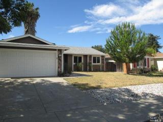 212 Brookside Dr, Antioch, CA 94509-6108