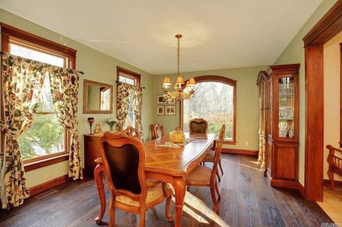 2600 Paradise Point Rd, Southold NY  11971-5109 exterior