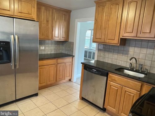 301 College Ave, Newtown Square PA  19073-3307 exterior