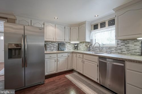 522 Princeton Ave, West Deptford NJ  08063-1540 exterior