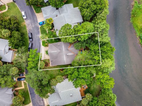 229 Riv Vlg Dr, De Bary FL  32713-4005 exterior