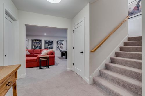 3917 Ewing Ave, Minneapolis MN 55410-1053 exterior