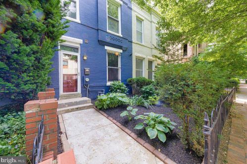 629 3rd St, Washington, DC 20002-4911