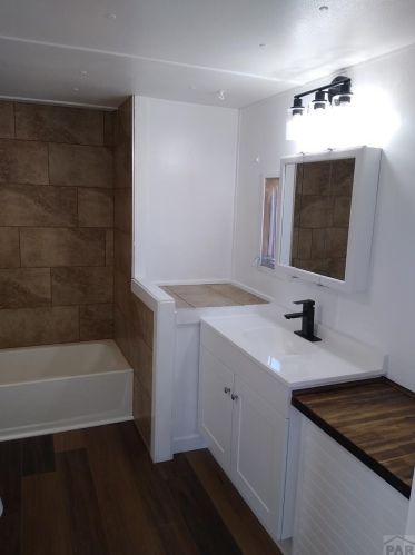 240 Countryside Dr, Pueblo CO  81007-3025 exterior