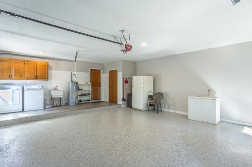 211 Bayshore Dr, Saint George Island FL  32328-3365 exterior