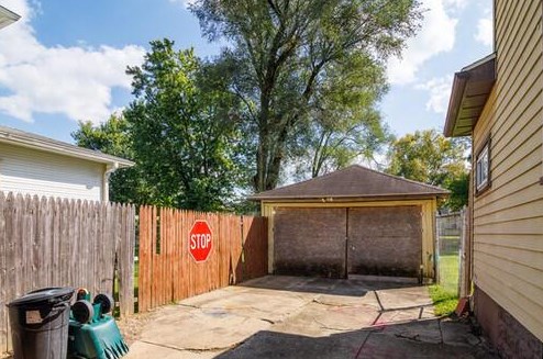 223 Perrin Ave, Springfield OH 45506-2725 exterior