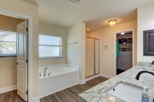 5860 Poe Ct, Port Saint Lucie FL  34986-4644 exterior