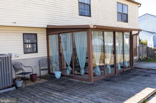 4 Nashua Dr, Erial NJ  08081-3040 exterior