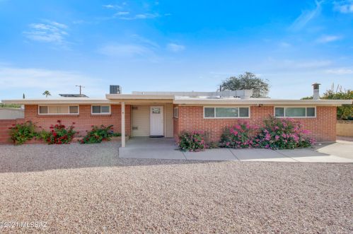 7125 17th Pl, Tucson, AZ 85710-4935