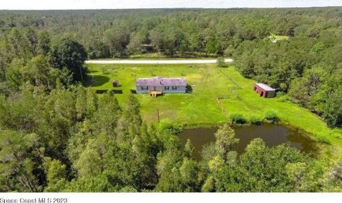 2131 Pioneer Dr, Lakeland, FL 33809-4929