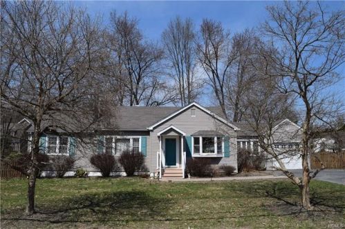 122 West St, Warwick, NY 10990