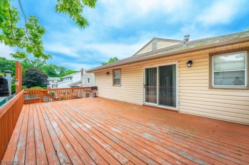 1570 Franklin St, Clark NJ  07066-2517 exterior