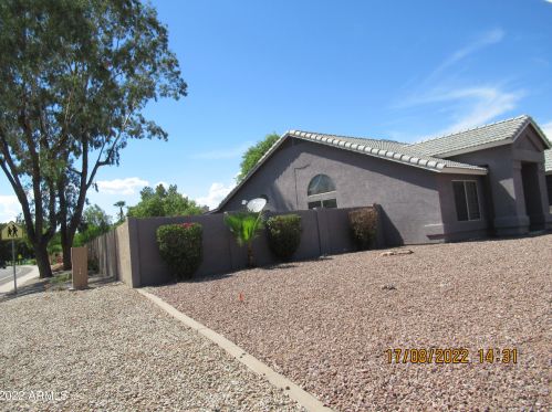 1204 Newport St, Chandler, AZ 85225-1525