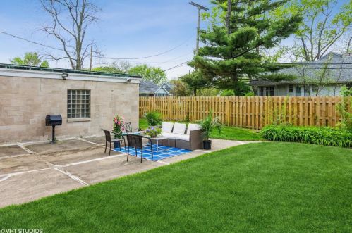 6646 Frst Ave, Hammond IN 46321-1033 exterior