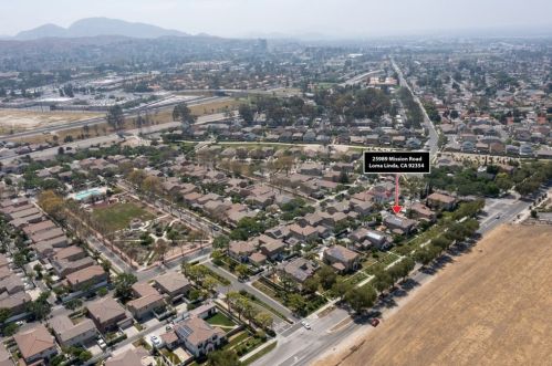 25989 Msn Rd, Loma Linda CA  92354-6506 exterior